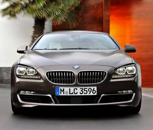 Превью обои bmw 6, bmw, вид спереди, решетка