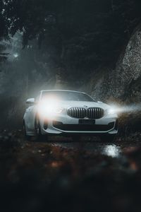 Превью обои bmw, автомобиль, белый, свет, вид спереди