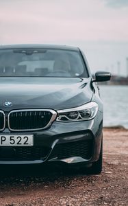 Превью обои bmw, автомобиль, черный, вид спереди, побережье