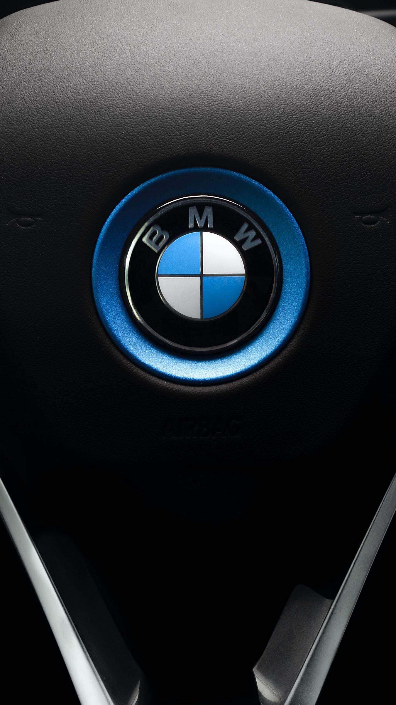 Скачать 1350x2400 bmw, автомобиль, руль, черный, бренд обои, картинки  iphone 8+/7+/6s+/6+ for parallax