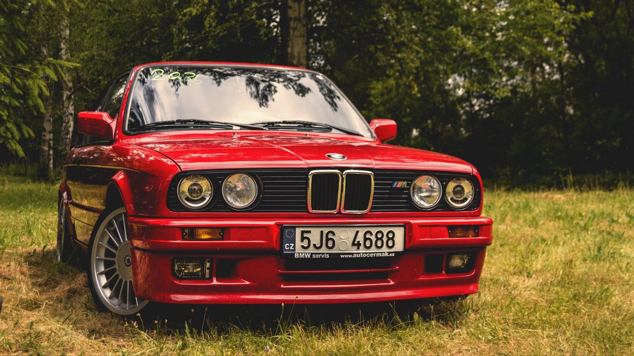 Обои bmw e30, bmw, автомобиль, красный