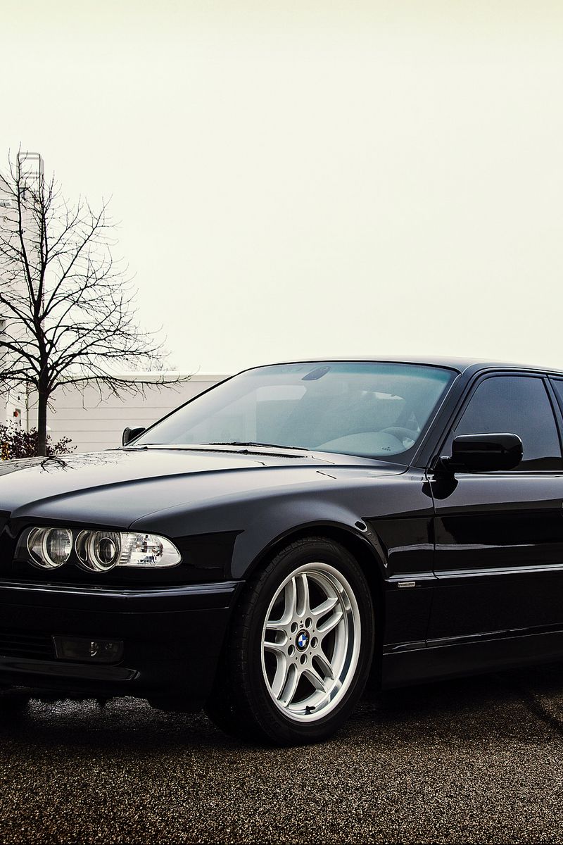 Скачать 800x1200 bmw, e38, 740i, авто, вид сбоку, черный обои, картинки  iphone 4s/4 for parallax