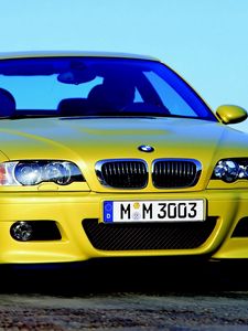 Превью обои bmw e46 m3, авто, желтый, стиль, движение