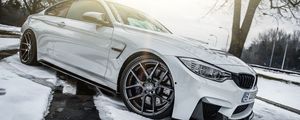 Превью обои bmw, f30, белый, фары, вид сбоку