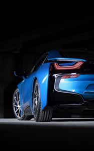 Превью обои bmw i8, bmw, машина, синий, спорткар, суперкар, вид сзади