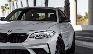 Превью обои bmw m2, bmw, автомобиль, белый, вид спереди