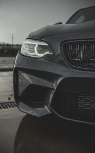 Превью обои bmw m2, bmw, дождь, капли, фара