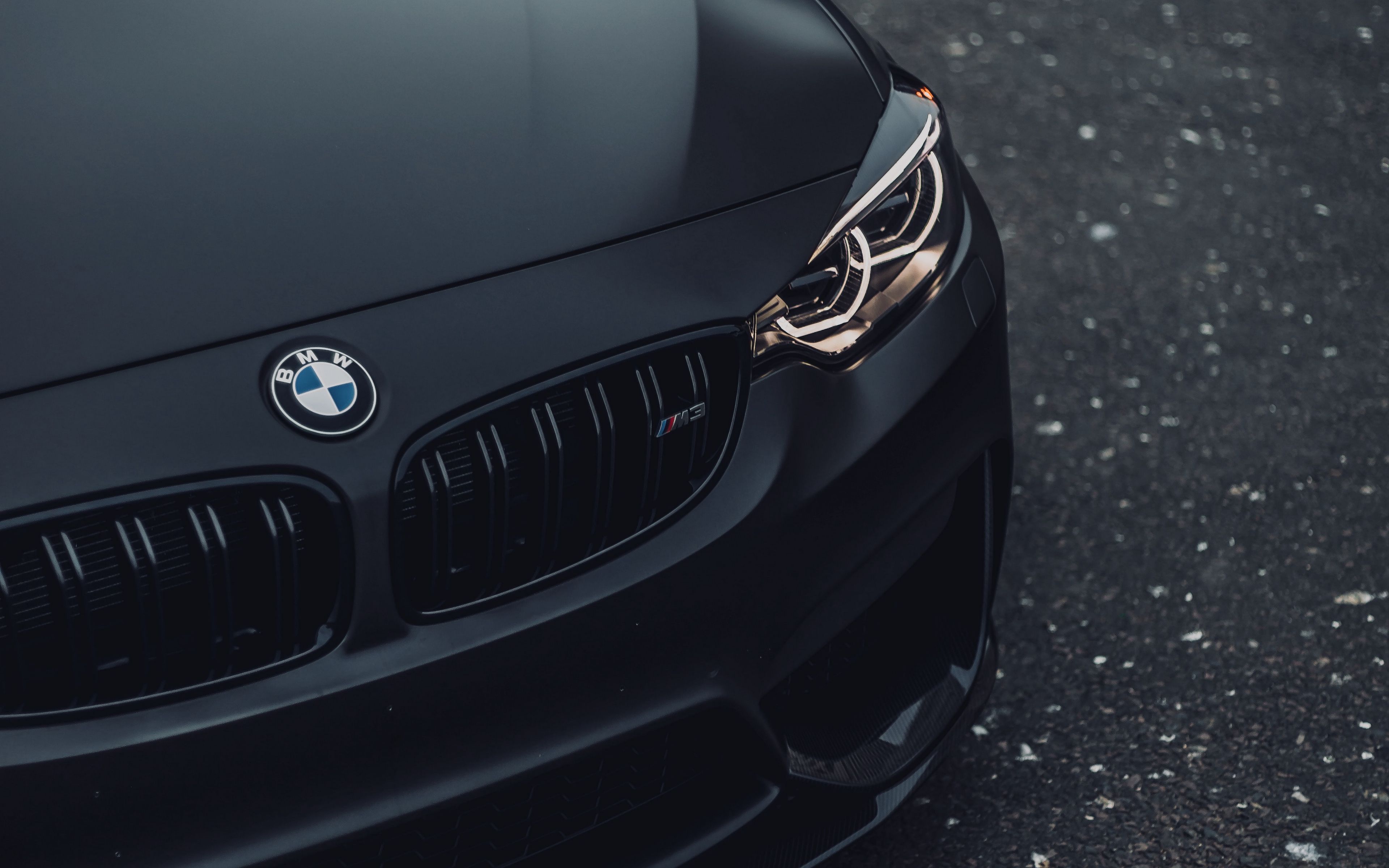 BMW 4k Black