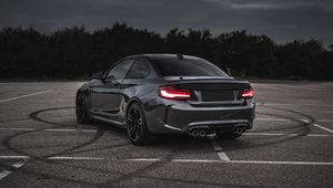 Превью обои bmw m3, bmw, автомобиль, серый, вид сзади, асфальт