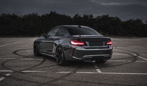 Превью обои bmw m3, bmw, автомобиль, серый, вид сзади, асфальт