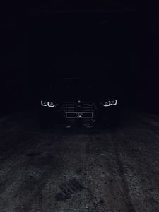 Превью обои bmw m3, bmw, автомобиль, фары, черный, дорога, темный