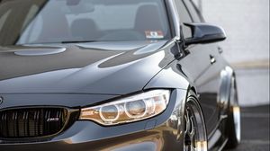 Превью обои bmw m3, bmw, автомобиль, вид спереди, фара, асфальт
