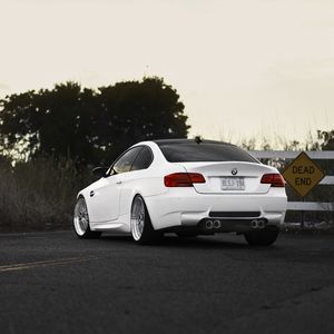 Превью обои bmw, m3, e92, белый, вид сзади