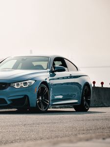 Превью обои bmw m4, bmw, машина, синий, купе, вид сбоку