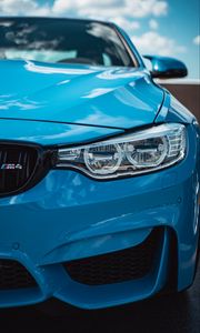 Превью обои bmw m4, bmw, машина, голубой, вид спереди