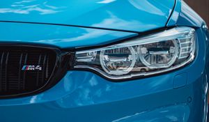 Превью обои bmw m4, bmw, машина, голубой, вид спереди