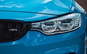 Превью обои bmw m4, bmw, машина, голубой, вид спереди