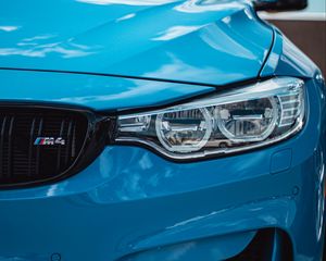 Превью обои bmw m4, bmw, машина, голубой, вид спереди