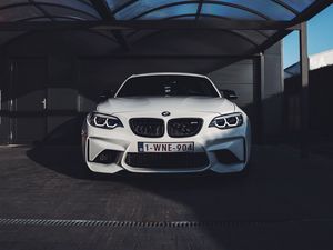 Превью обои bmw m6, bmw, машина, белый, вид спереди