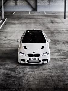 Превью обои bmw, машина, белый, спортивный, вид сверху
