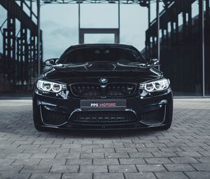 Превью обои bmw, машина, вид спереди, черный