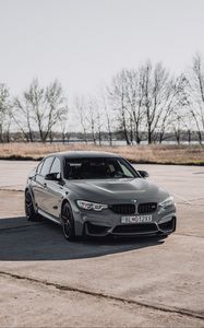 Превью обои bmw, машина, вид спереди, серый