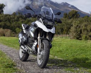 Превью обои bmw r 1200 gs, bmw, байк, мотоцикл, вид спереди