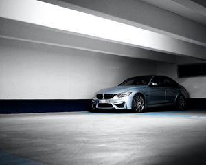 Превью обои bmw, спорткар, автомобиль, фары, вид сбоку