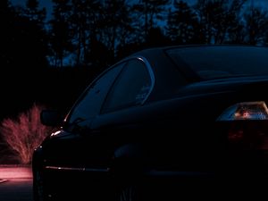 Превью обои bmw, вид сбоку, автомобиль, ночь, темнота