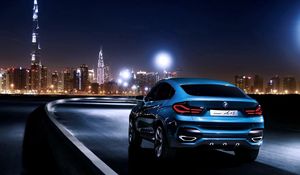 Превью обои bmw x4, bmw, вид сзади, синий, город, ночь