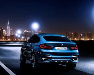 Превью обои bmw x4, bmw, вид сзади, синий, город, ночь