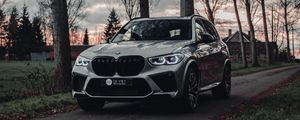 Превью обои bmw x5, bmw, автомобиль, серый, внедорожник