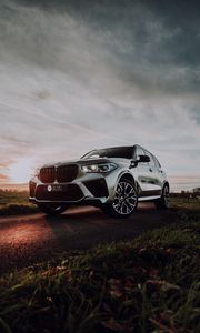 Превью обои bmw x5, bmw, автомобиль, внедорожник, серый, вид сбоку