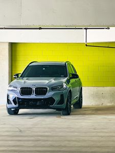 Превью обои bmw x7, bmw, авмтомобиль, серый, вид спереди
