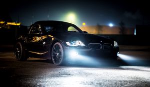 Превью обои bmw z4, bmw, автомобиль, черный, фара, свет