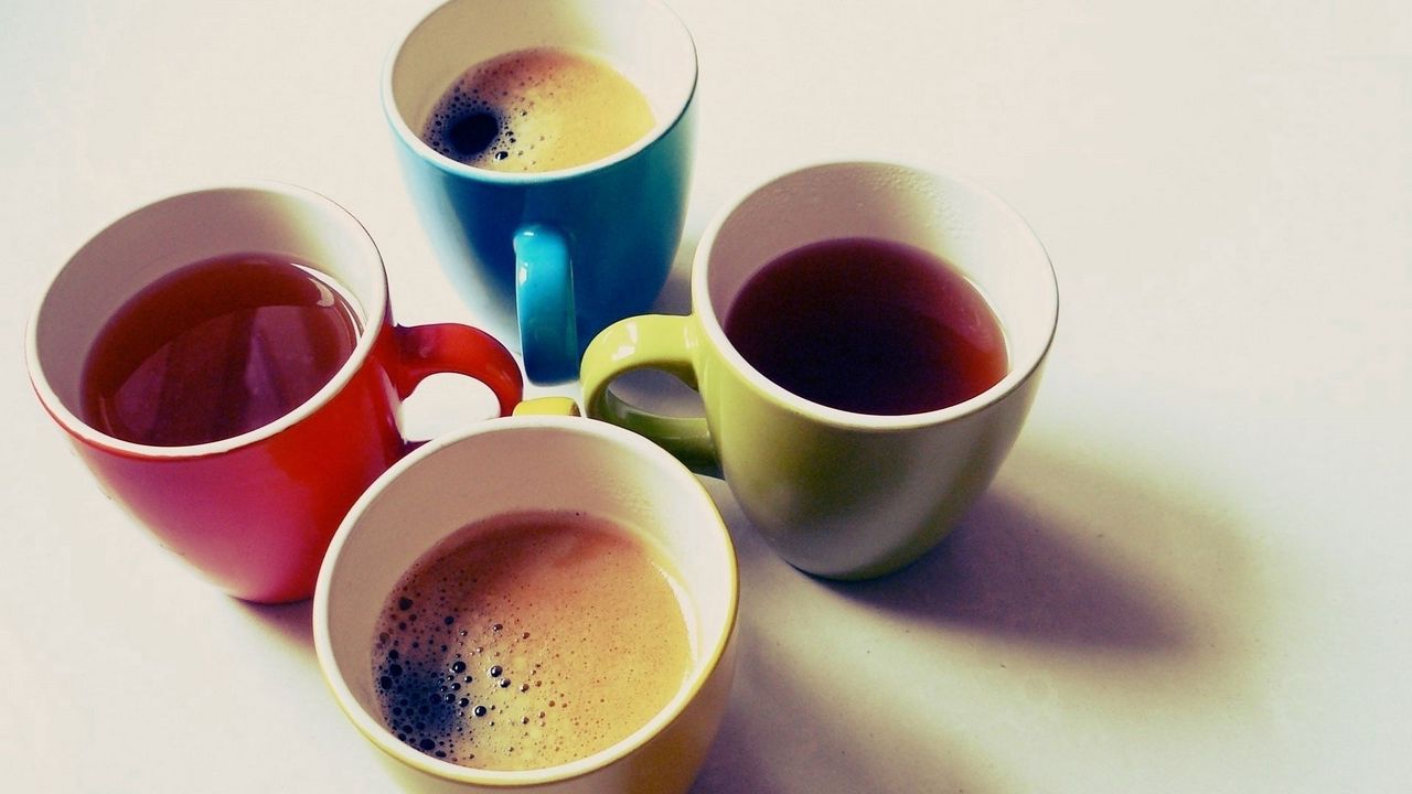 Обои бокалы, чай, кофе, разноцветные