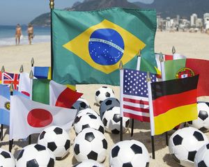 Превью обои brazil, fifa, world cup, 2014, пляж, мячи, футбол, болельщики