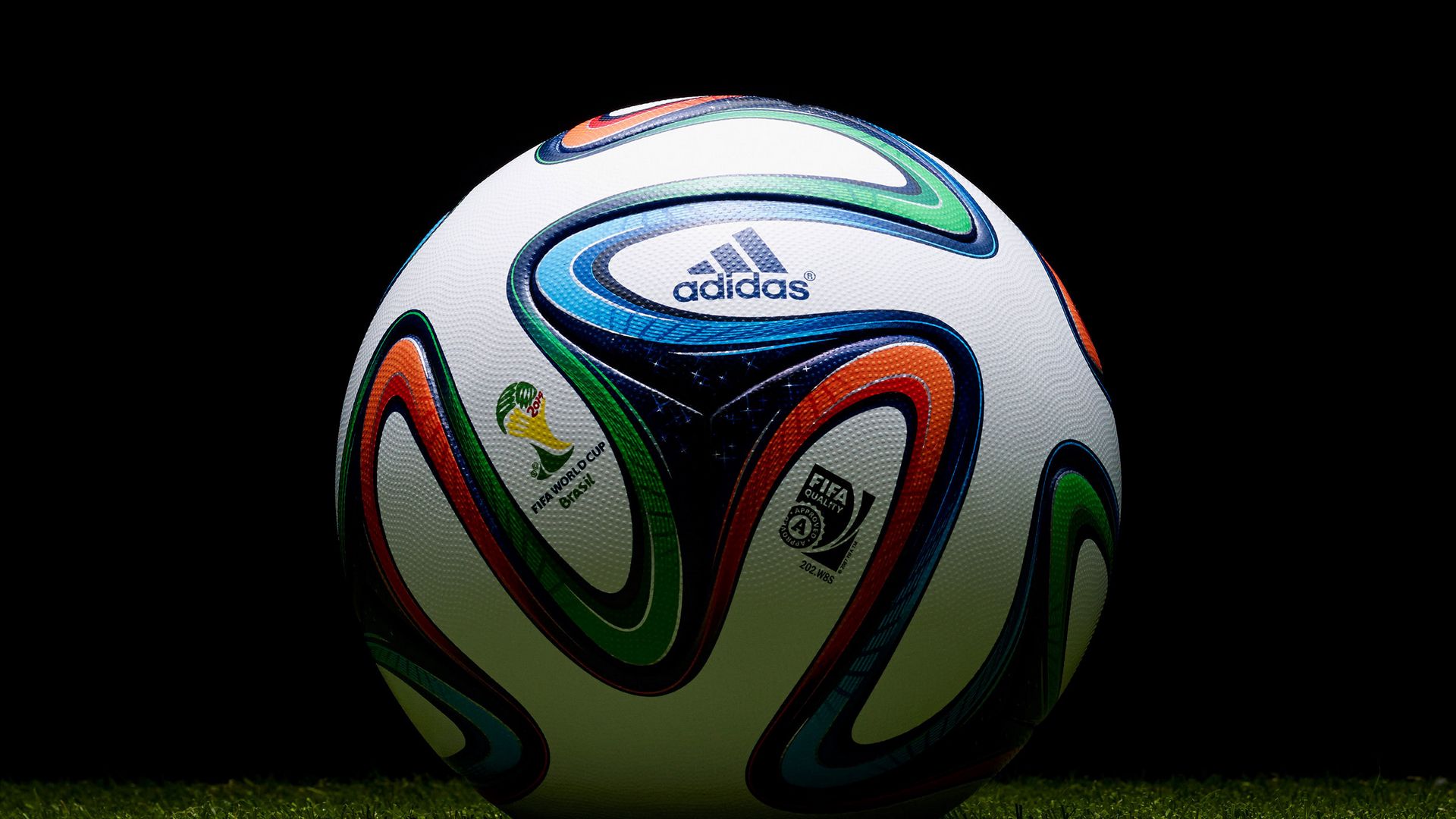 Скачать 1920x1080 brazuca, 2014, world cup, адидас, мяч, футбол обои,  картинки full hd, hdtv, fhd, 1080p