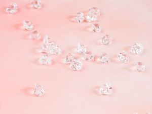 Превью обои бриллианты, драгоценности, кристаллы, розовый