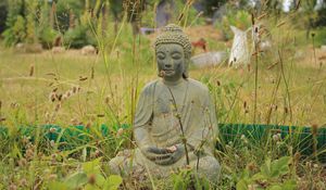 Превью обои будда, буддизм, медитация, трава
