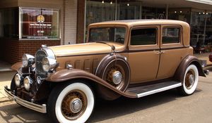 Превью обои buick, 1932, коричневый, винтаж, машина