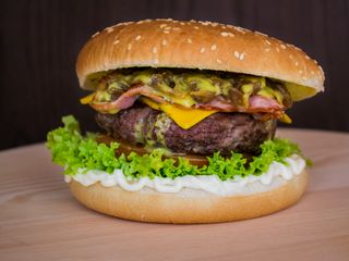 320x240 Обои бургер, гамбургер, котлета, булочки, овощи