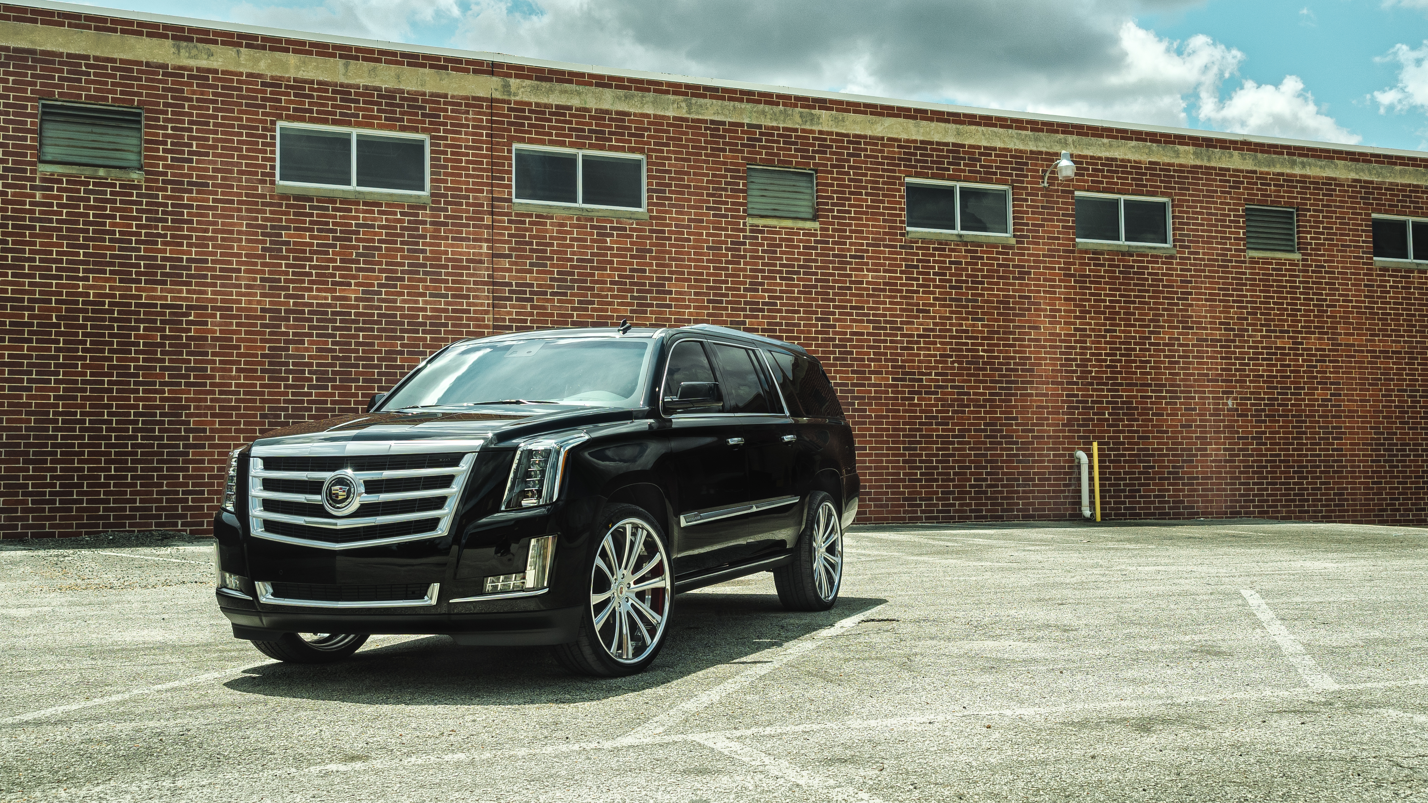 Черный кадиллак. Cadillac Escalade. Кадиллак Эскалейд 2015 черный. Кадиллак Эскалейд 2015. Cadillac Escalade 2014.