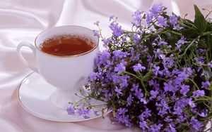 Превью обои чай, чашка, цветы, романтика