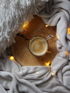Превью обои чашка, кофе, гирлянда, плед, уют
