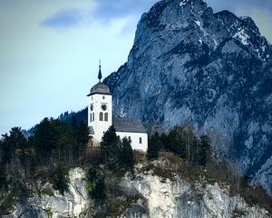 Превью обои часовня, скала, море