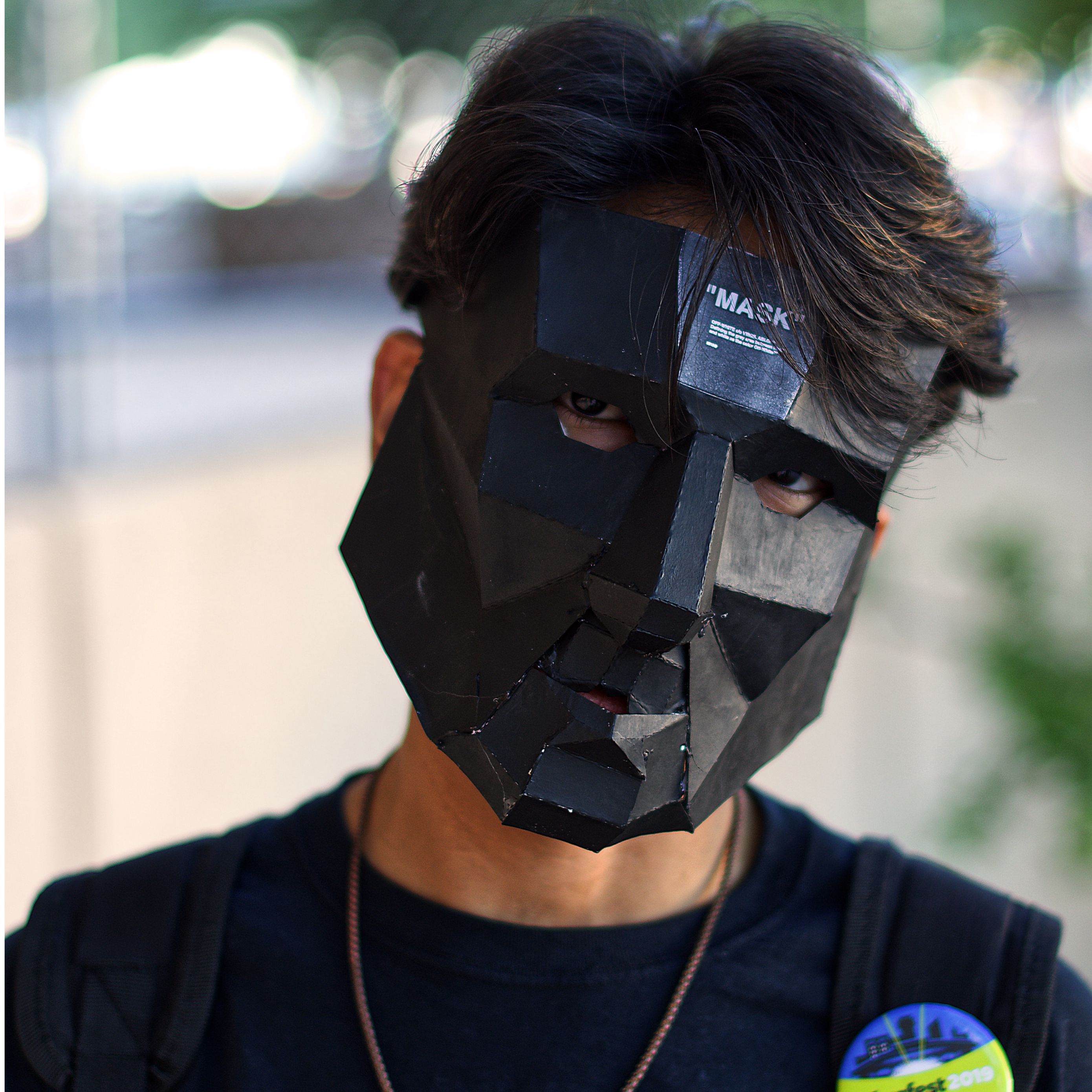 Черная маска 3d