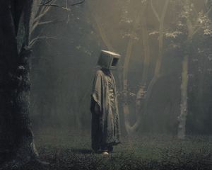 Превью обои человек, куб, туман, сюрреализм, арт