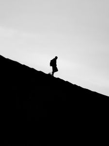 Превью обои человек, силуэт, чб