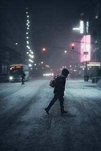 Превью обои человек, улица, ночь, снег
